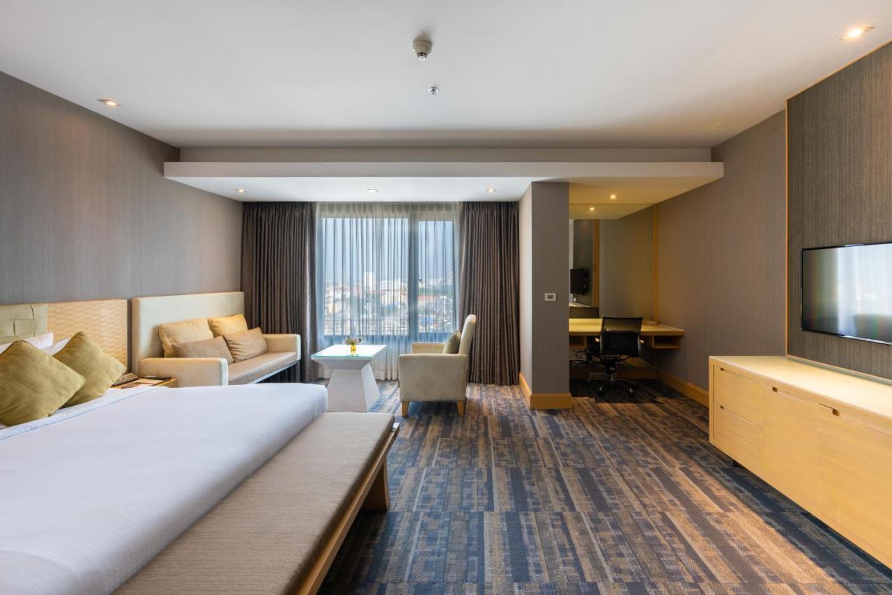 Grand Richmond Stylish Convention Hotel Nonthaburi Exterior foto